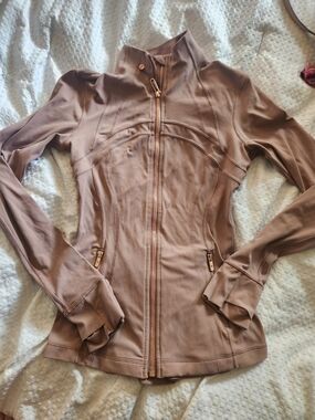 Women’s Lululemon Zip-Up Define Jacket in Dusty Rose